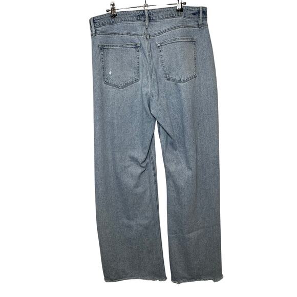 LOFT Women’s Jeans Size 12 Curvy Wide Leg Raw Hem Distressed Light Wash Denim - Picture 2 of 11